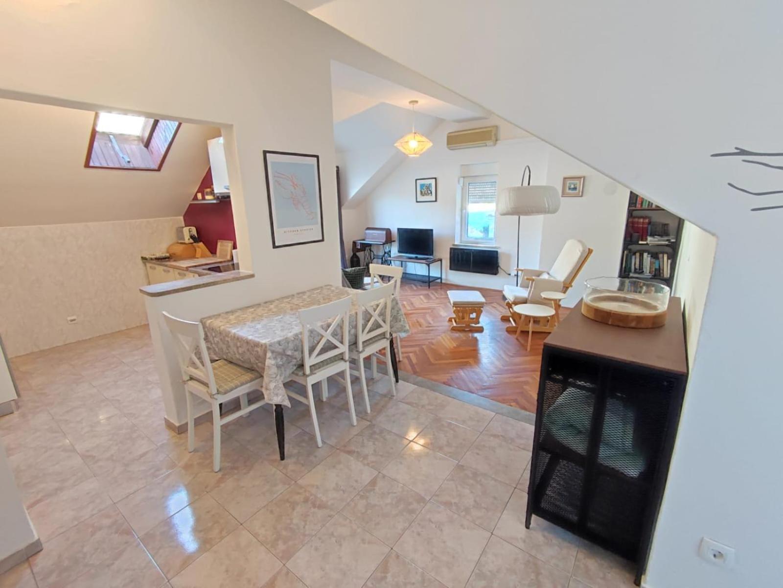 Apartment Lunea - Peaceful Retreat In